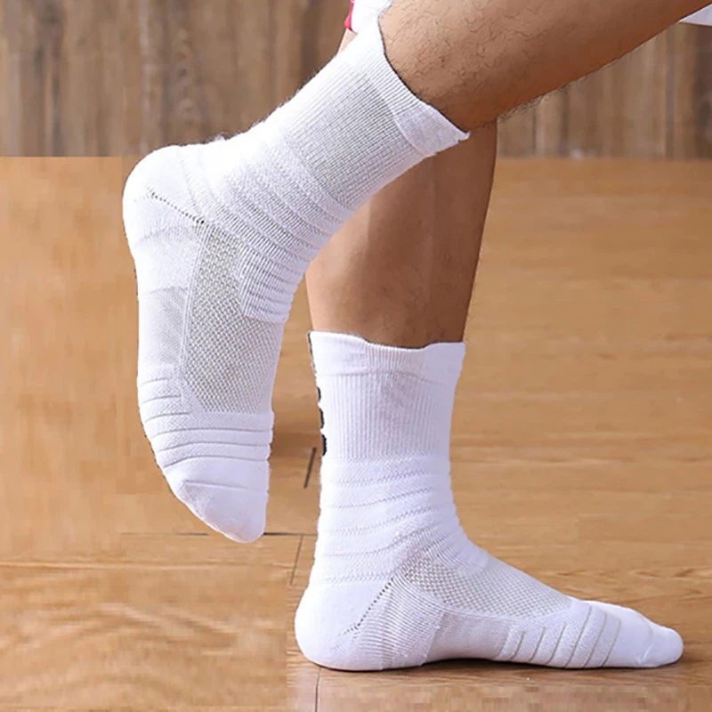 Running socks display-3 Running socks display-3